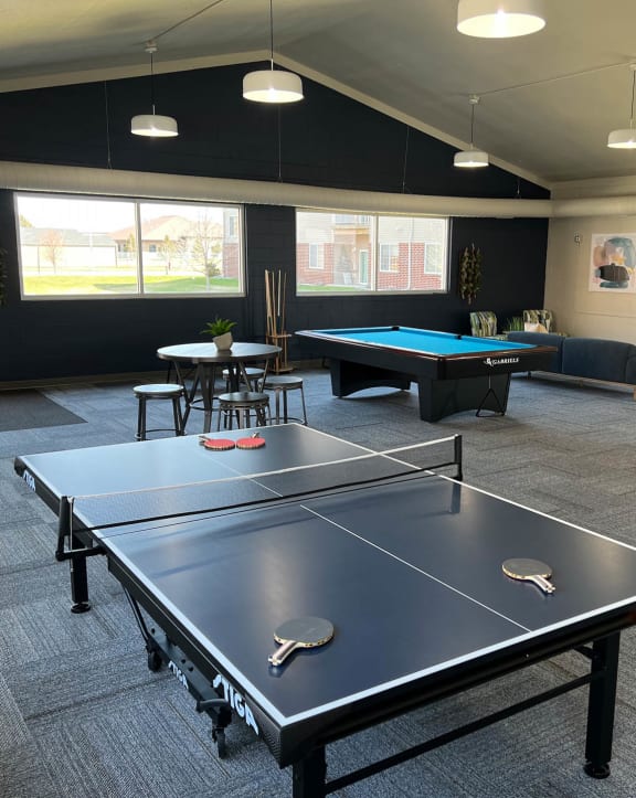 Moorhead Apartments Courtyard Apartments on Belsly